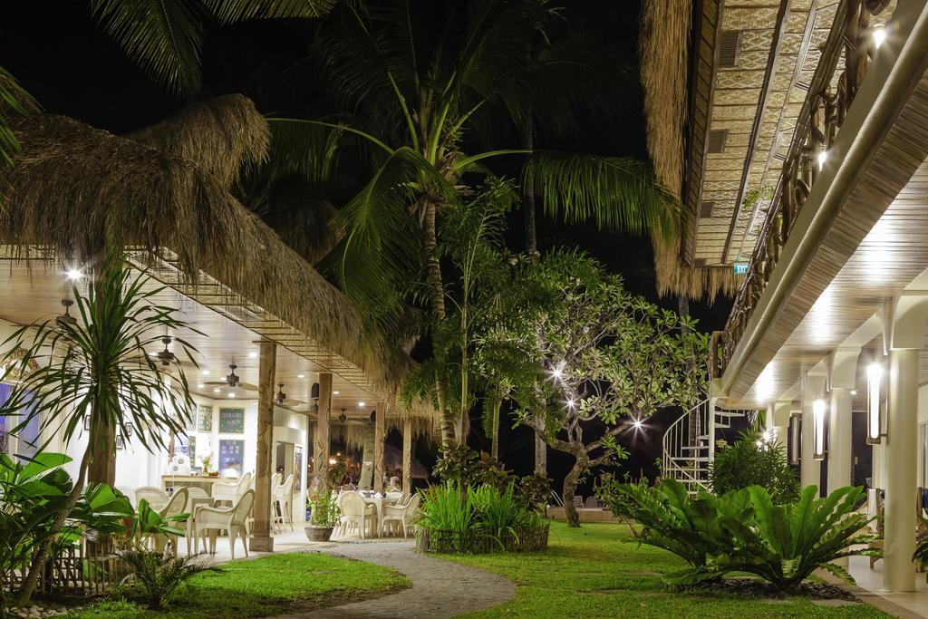 Mike's Dauin Dive Resort Exterior foto