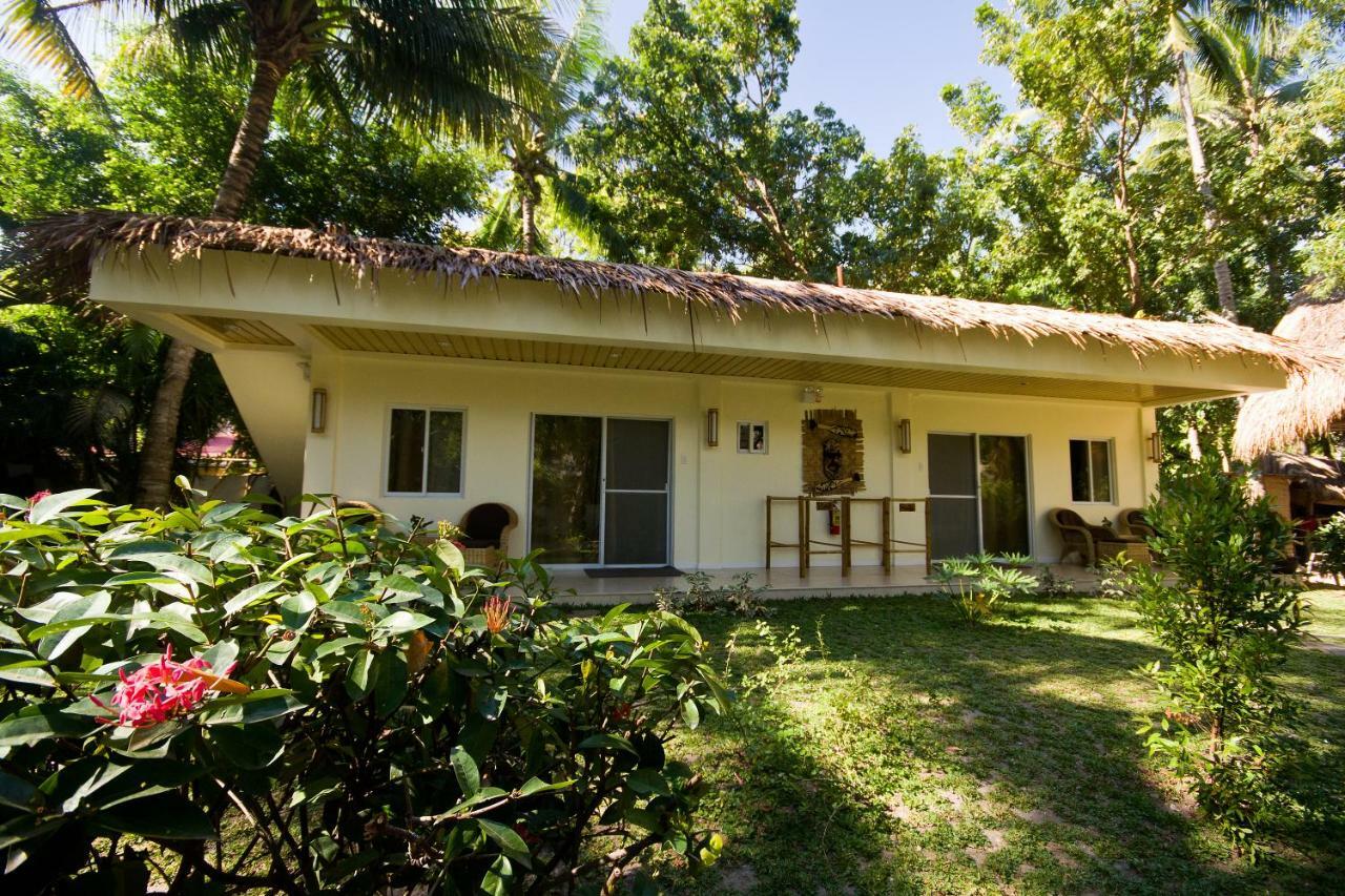 Mike's Dauin Dive Resort Exterior foto